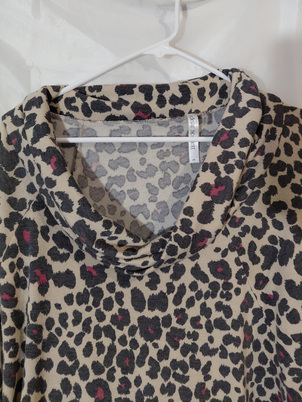 Cowl-Neck Leopard Print Tunic in Beige with Pink Accents - Picture 6 of 10
